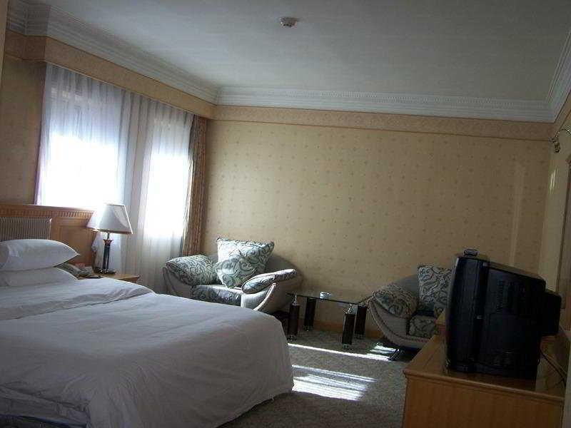 Modern Hotel Harbin Eksteriør bilde